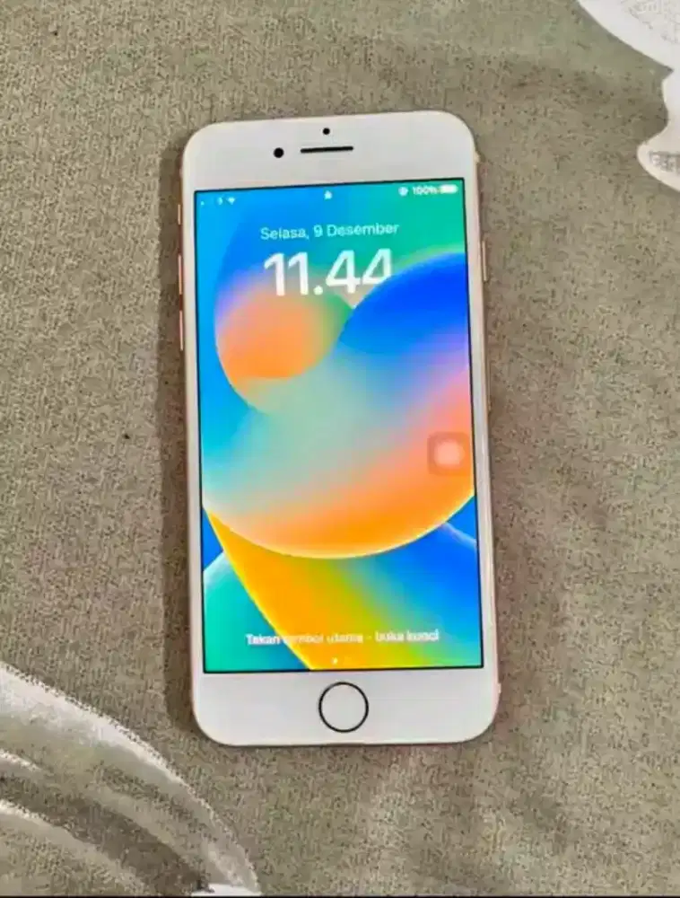 Iphome 8 64gb icloud aman