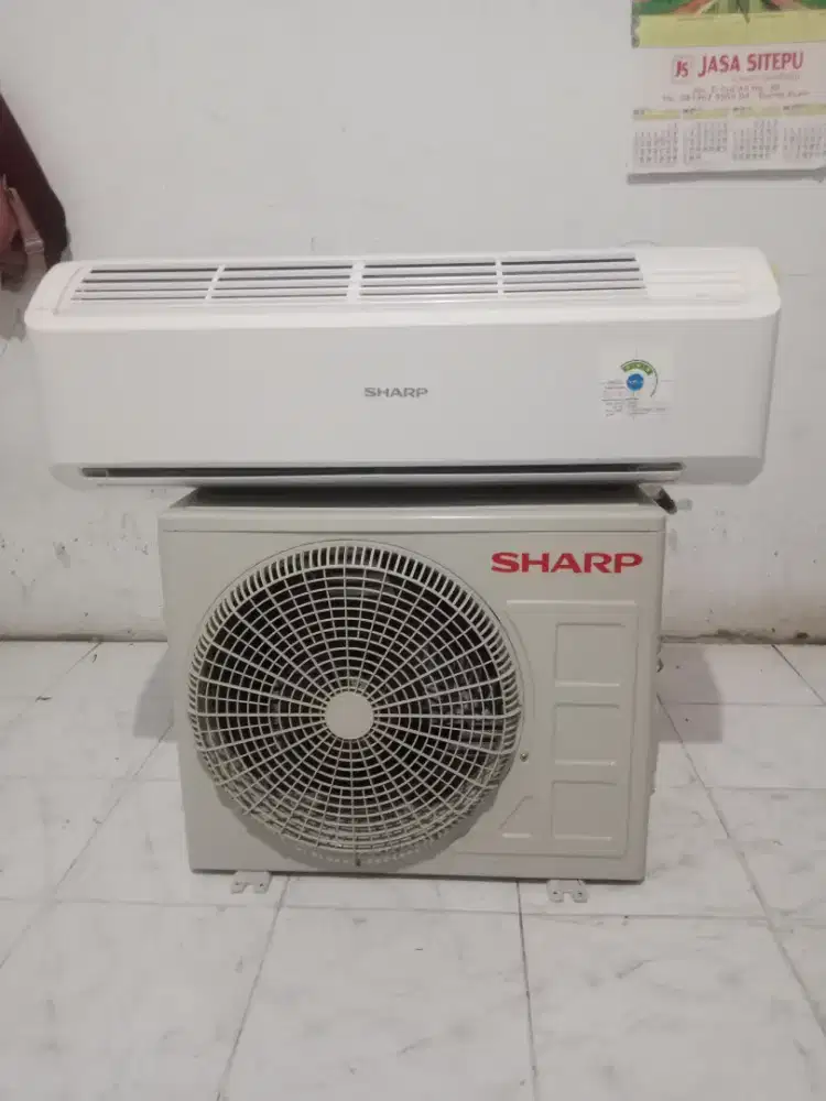 Dijual AC setengah pk merek Sharp siap pasang dan bergaransii