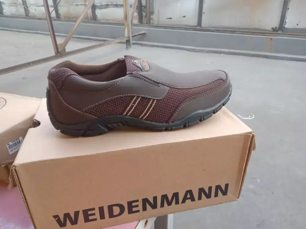 Sepatu weidenmann