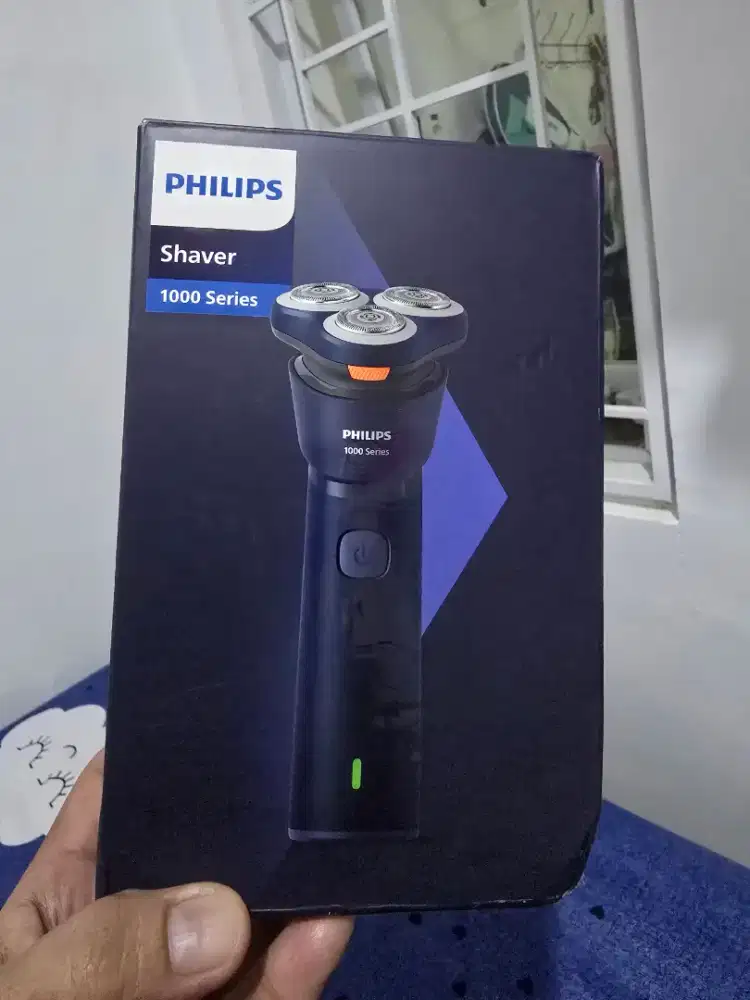 Alat cukur kumis jenggot philips baru