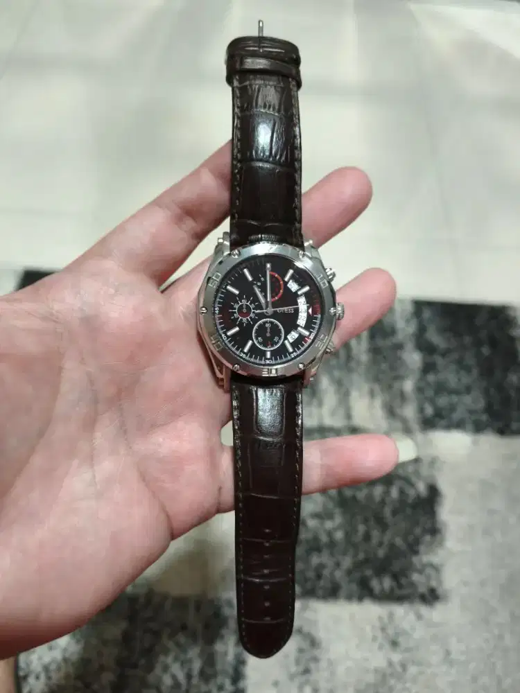 Jam tangan guess kulit