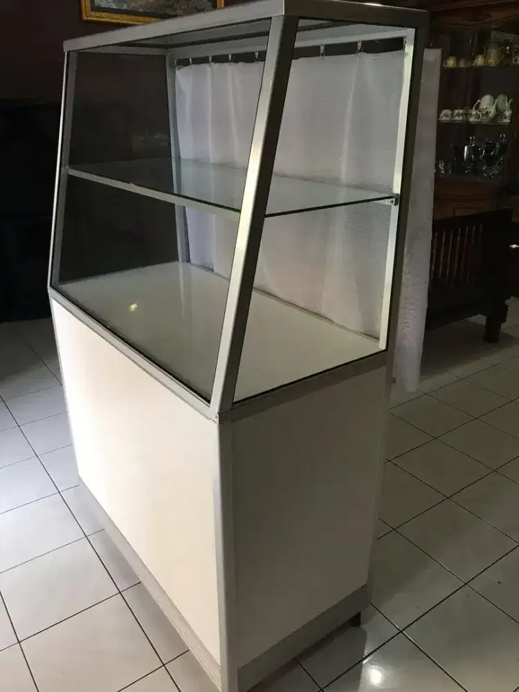 Etalase Warung Aluminium Kaca 125cm