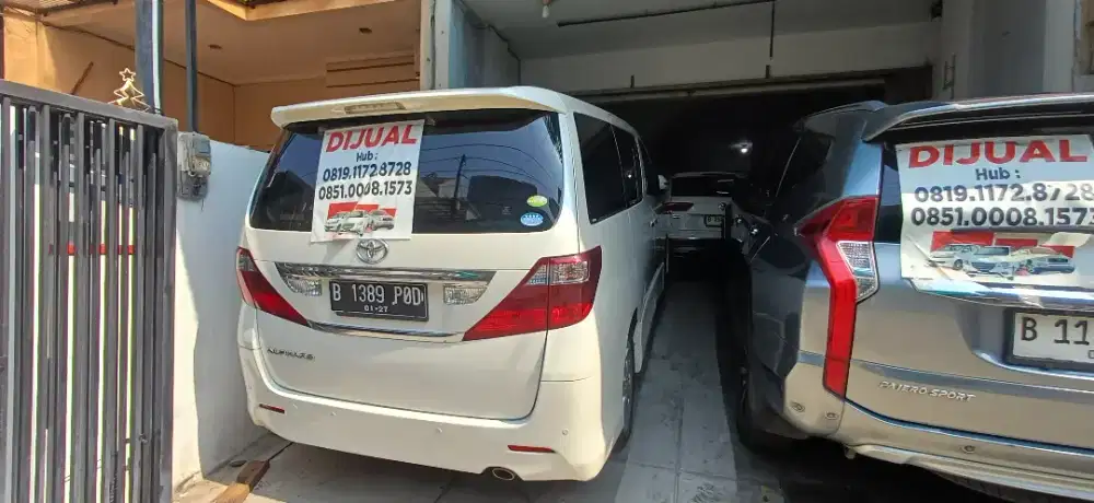 TOYOTA ALPHRADT S 2011