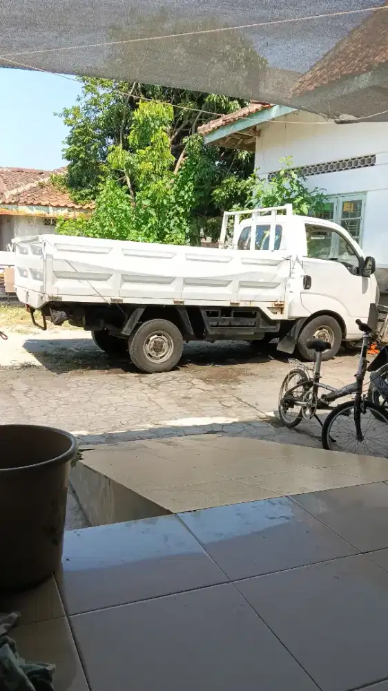 Jasa angkut truk engkel bandara