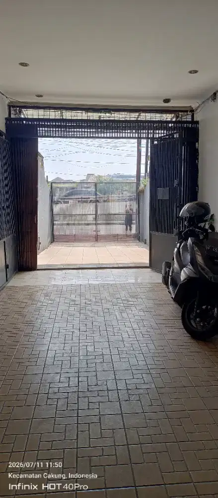 Rumah Komersial Strategis Bonus Rumah