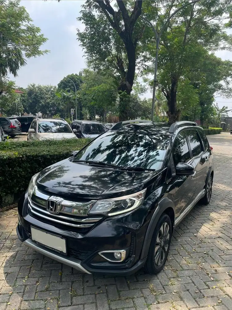 Dijual Honda BR-V E AT 2019 - Hitam