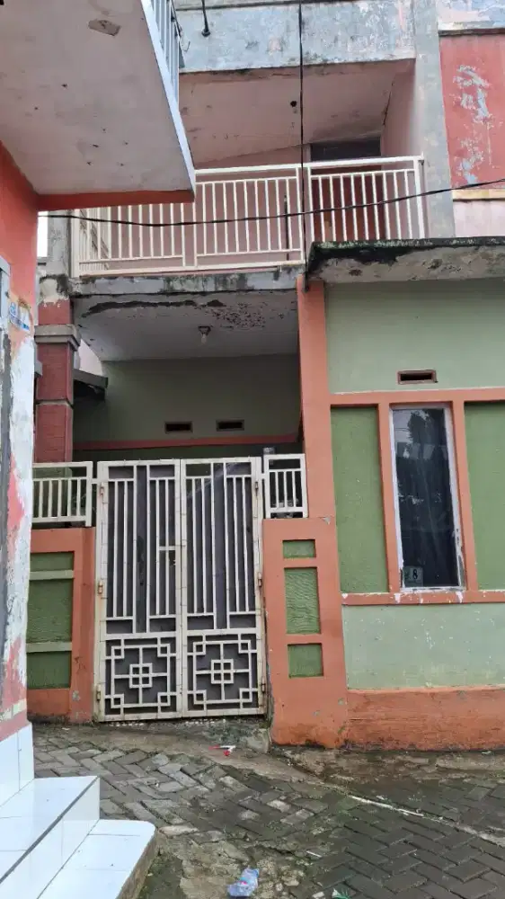 Rumah 2 Lantai ( SHM) Kota Cimahi