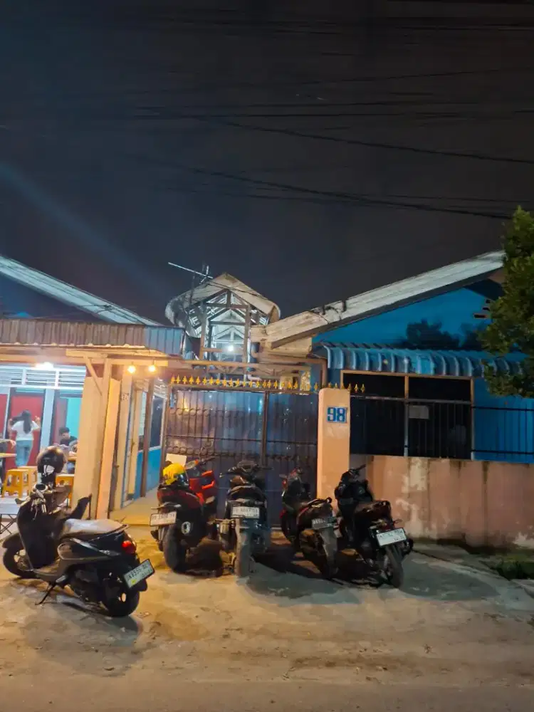 DIJUAL RUMAH SEWA/K0ST DI LOKASI STRATEGIS DITENGAH KOTA MEDAN
