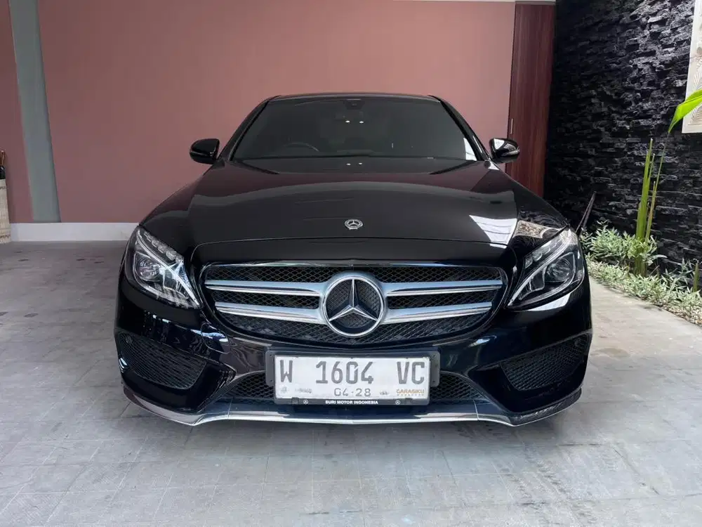 Mercedes Benz C200 W205 AMG Line 2018 A/T Hitam