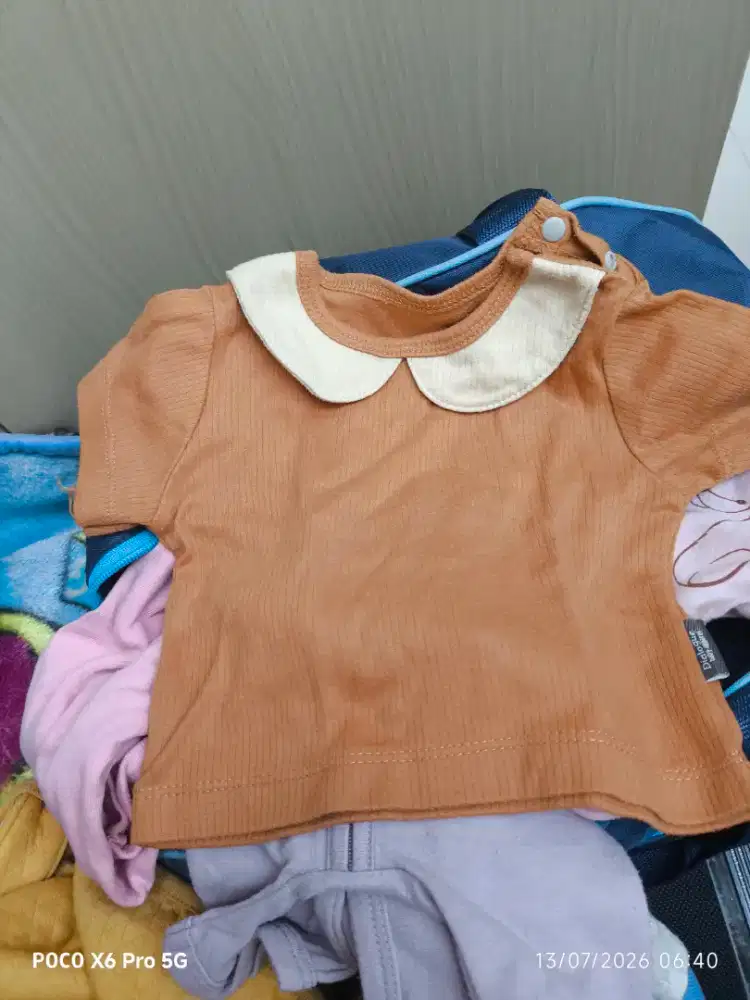 Aneka baju bayi 0-12 bulan
