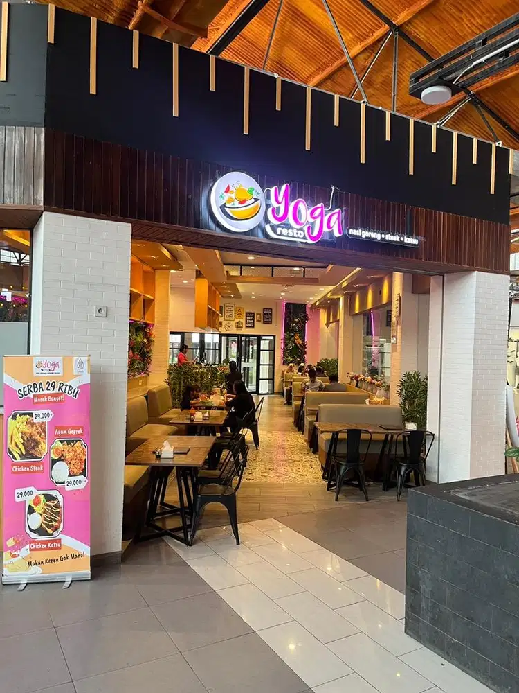 DIBUTUHKAN WAITRESS UNTUK RESTO DI BOXIES123 MALL TAJUR BOGOR