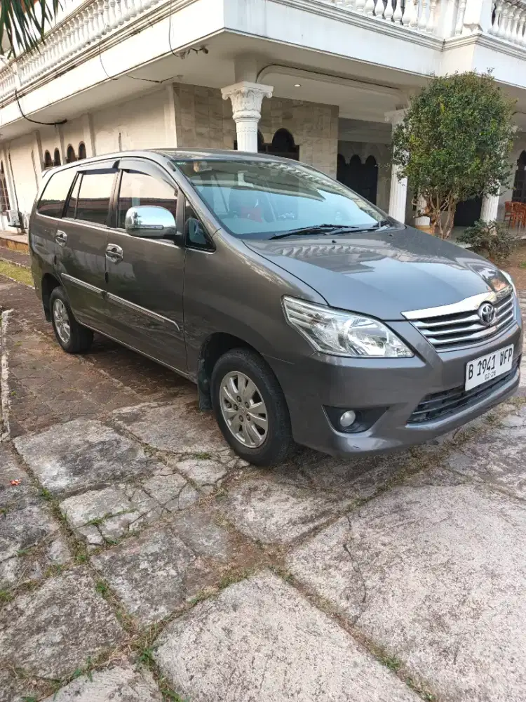 Kijang innova g mt 2013