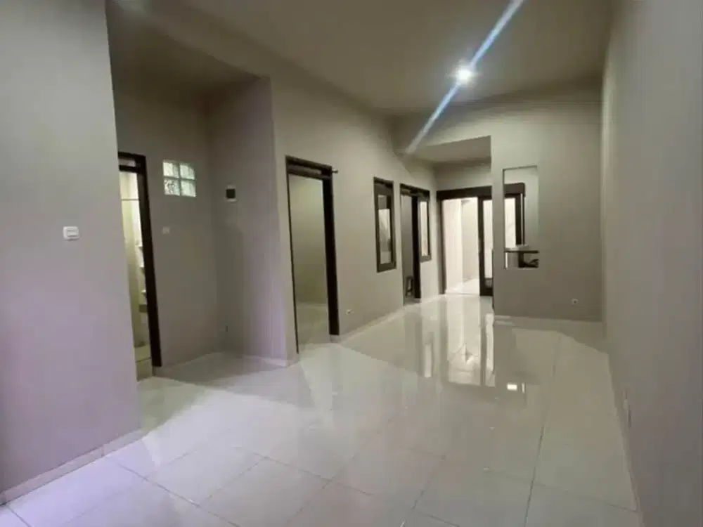 Rumah Siap Huni Area Pondok Hijau, 3 Kamar Tidur SHM Harga Rp1,3 Miliar