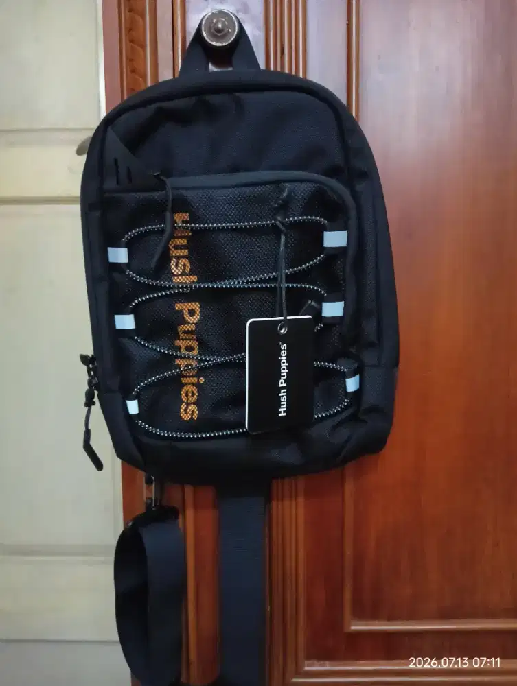 Hushpuppies Sling Bag New.