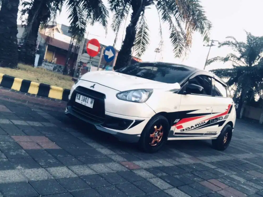 Mitsubishi Mirage 2015 Bensin