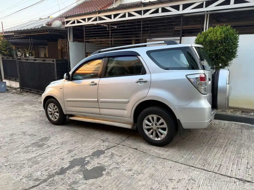 Daihatsu Terios 2012 Bensin