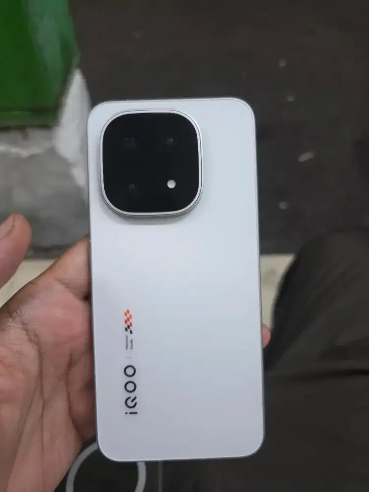 Iqoo 15 legend 16/512GB