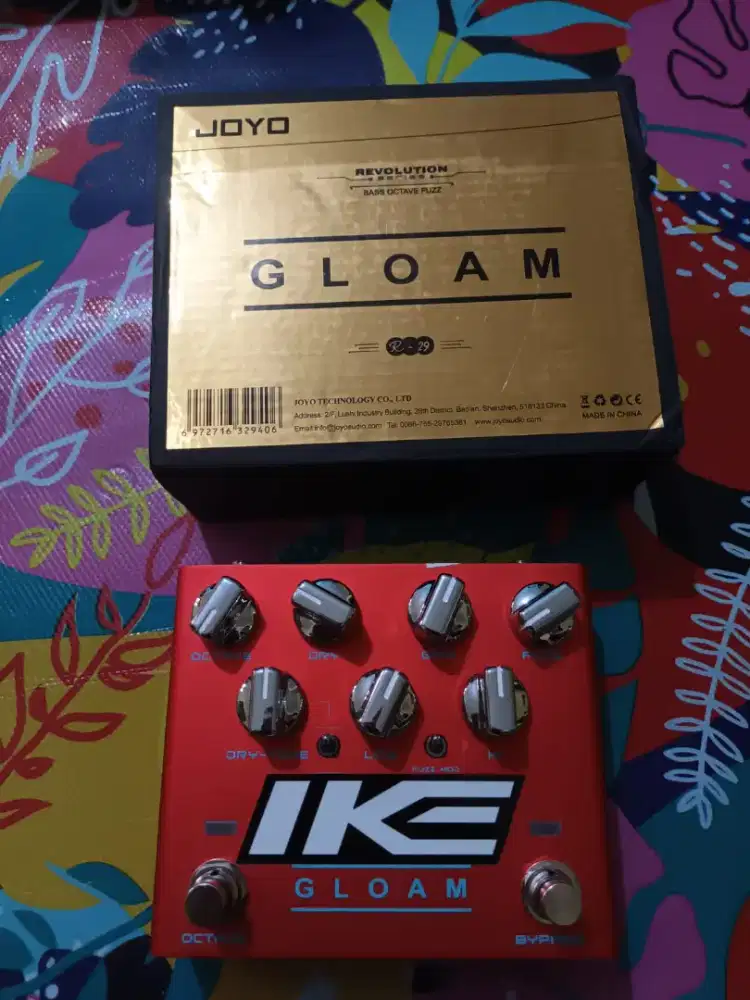 Joyo R-29 Pedal Efek Bass, Fuzz & Sub Oktaf Gloam