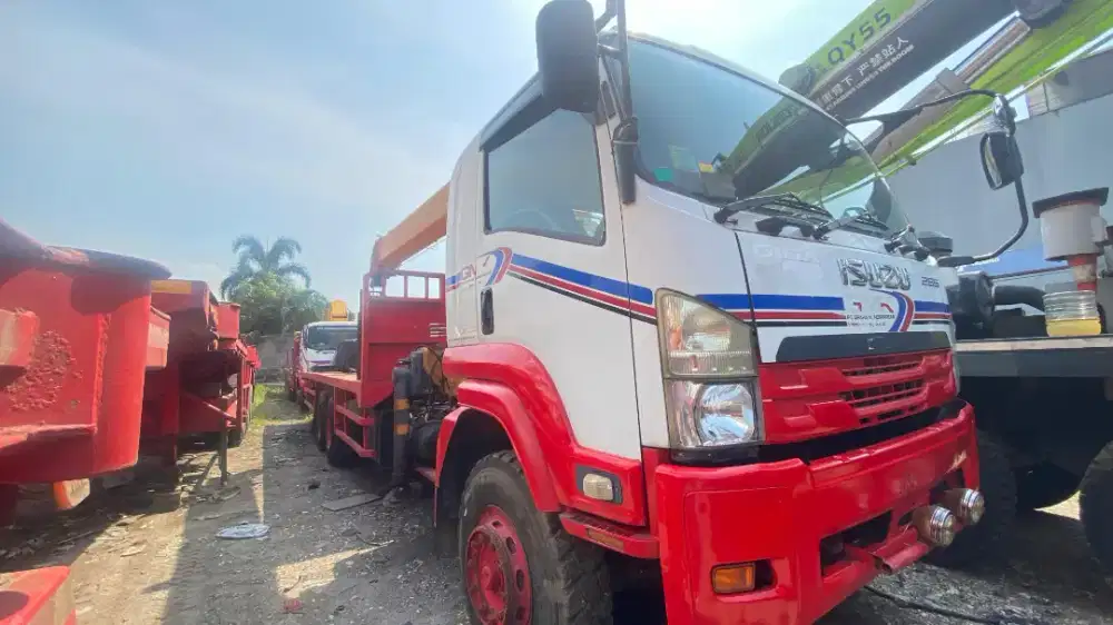 Truck crane XCMG capasitas 16 ton tahun 2018