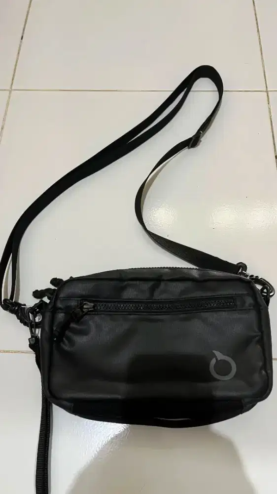 Tas tangan & salempang Ortuseight