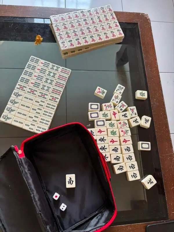 Ready Stok! Mahjong 144 tiles
