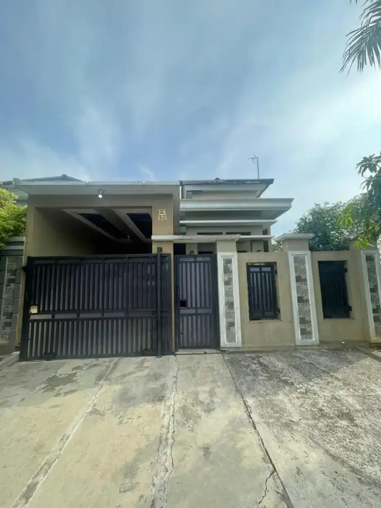 Di Jual Rumah Istimewa di Grand Wisata