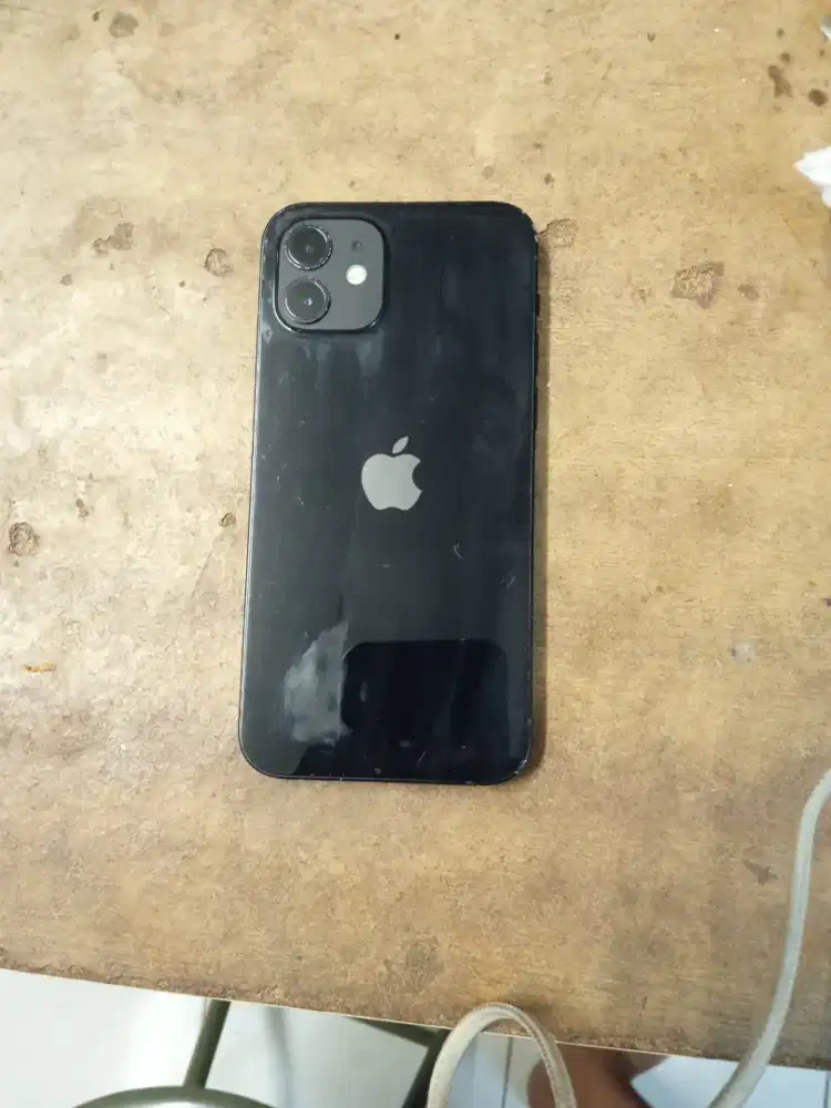 iPhone 12 / 128