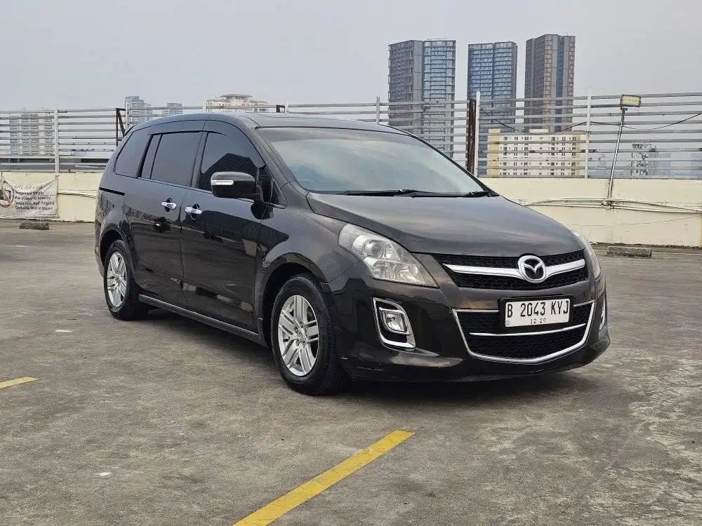 Mazda 8 2011/2012 istimewa Antik