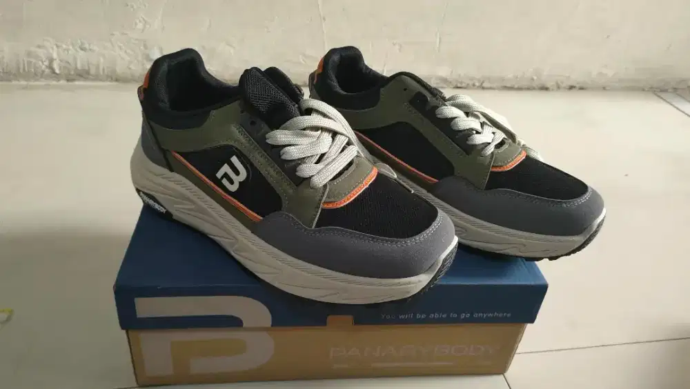 Sepatu murah merak panarybody baru ukuran 39
