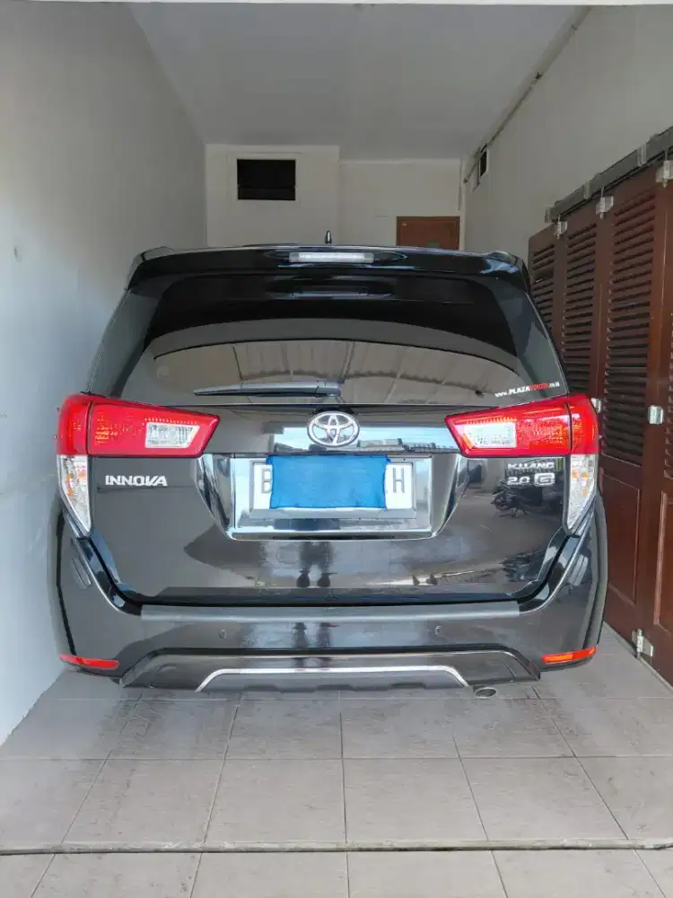 Innova Reborn 2.0 G A/T 2020 Hitam Metalik