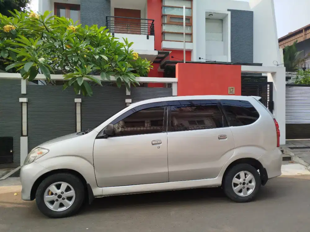 Toyota Avanza E 1.3 Matic