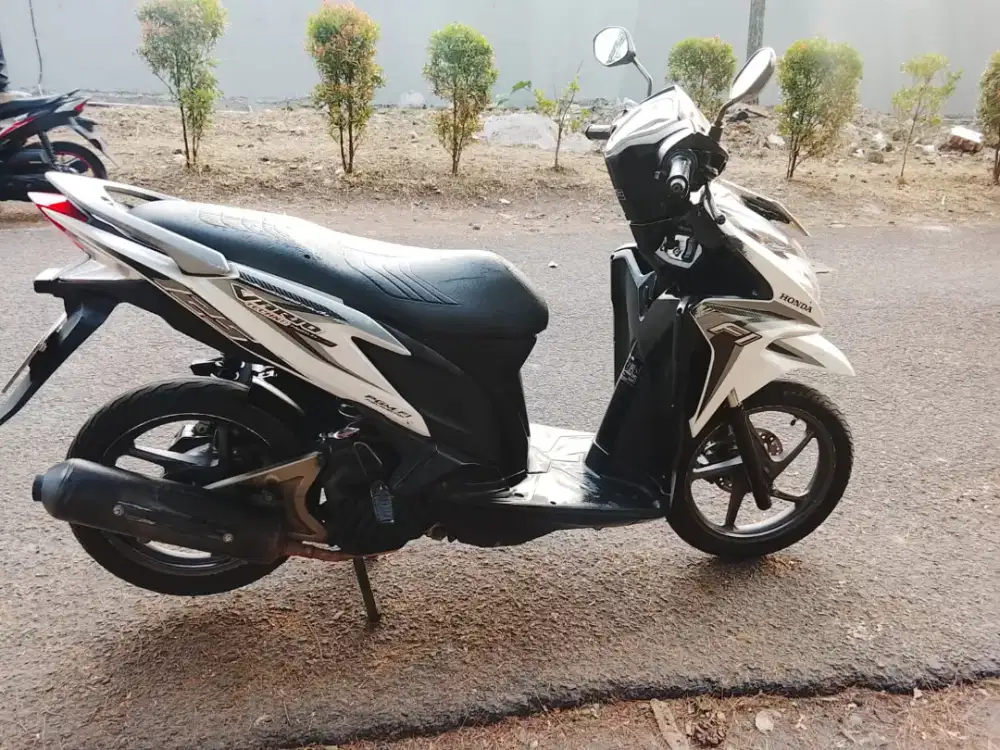 Honda Vario 125 cc KZR tahun 2014