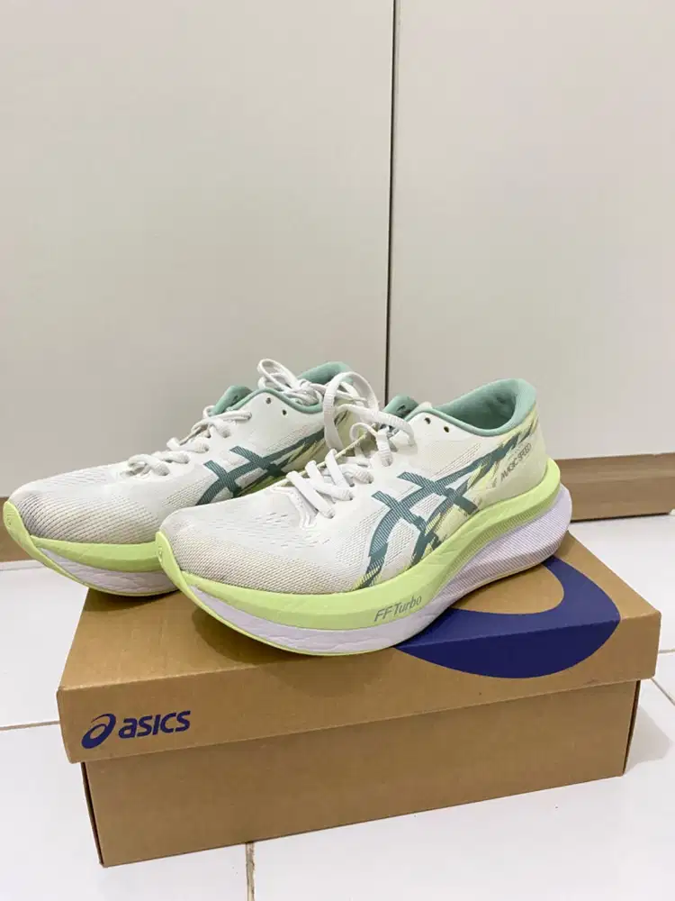 Asics Magic Speed 4 Woman