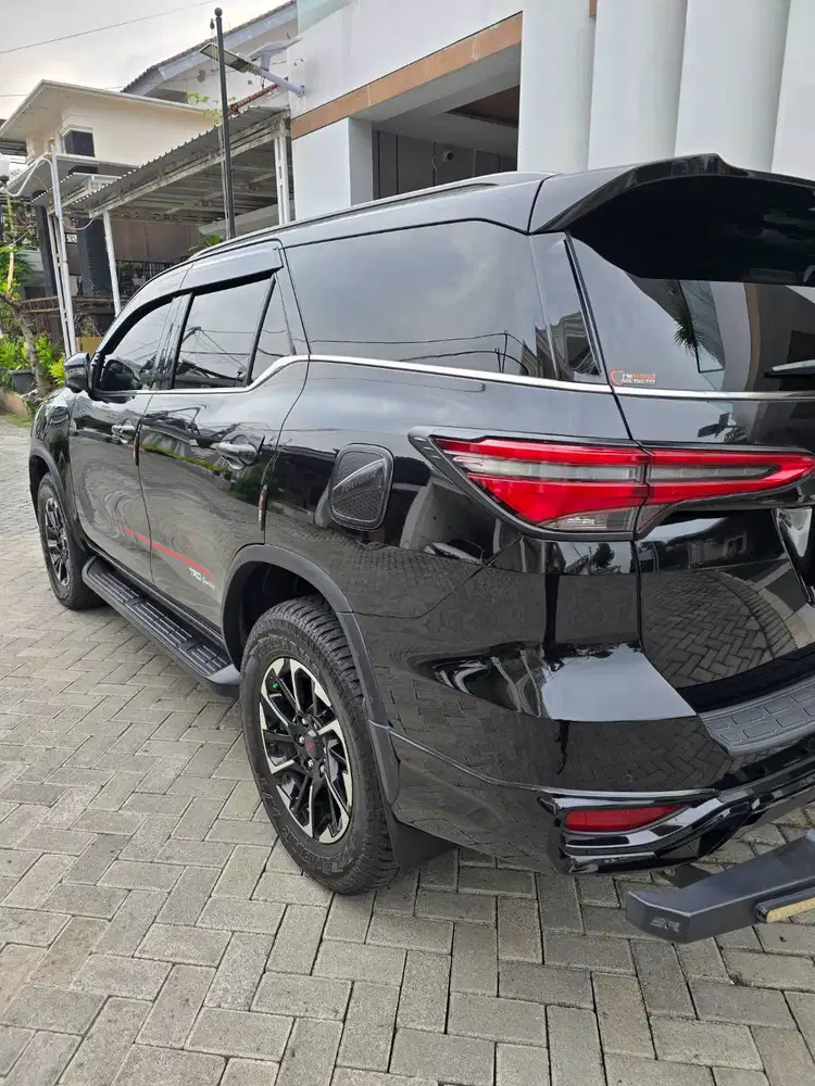 Jual Fortuner 2.4 TRD Sportivo 2021