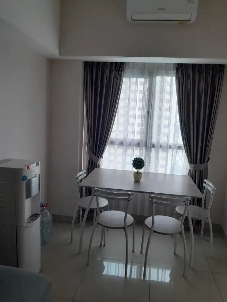 Di sewa kan apartemen elodia springlake