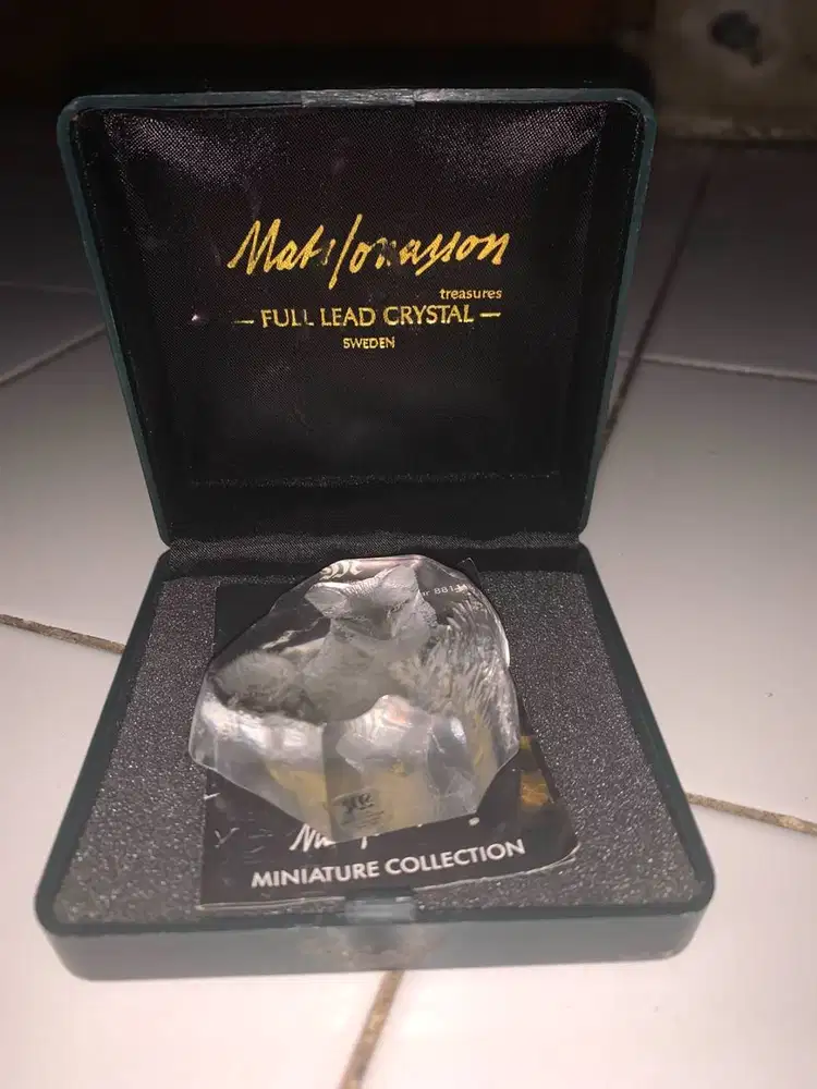 Mats Jonasson Baby Fox 88132 Crystal Paperweight (Made in Sweden / Mål