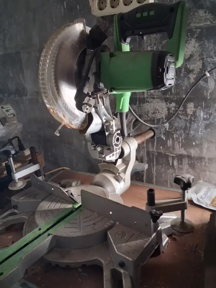Miter saw sleding Ryu