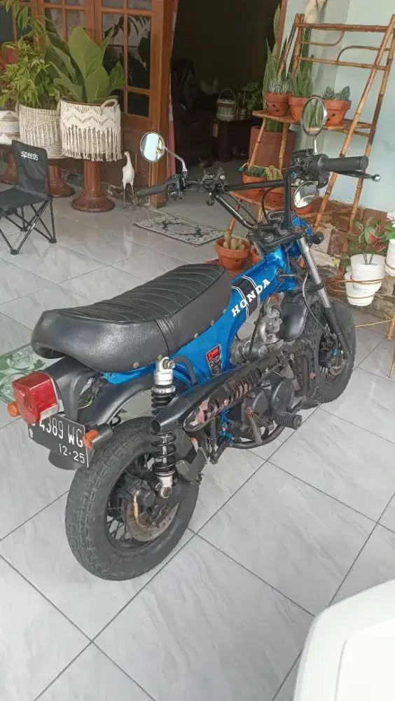 Yang Hobi motor antik