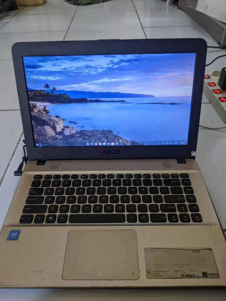Laptop Asus X441NA