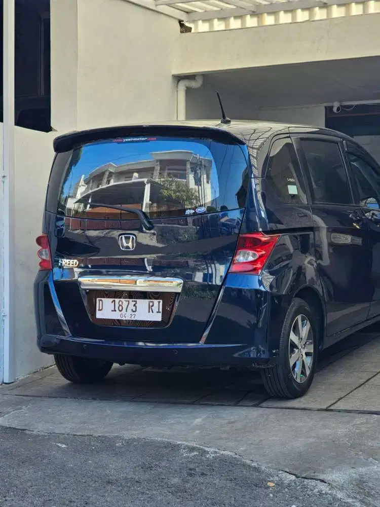 Honda Freed 2011 Bensin