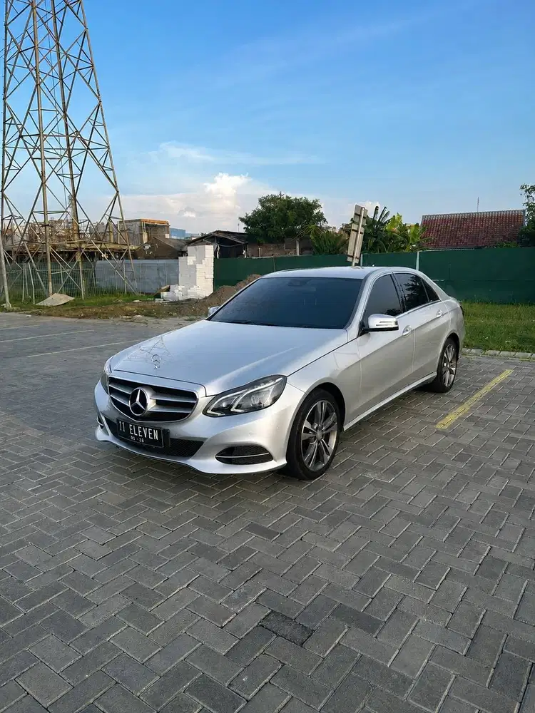 Mercedes Benz E250 2014 AT