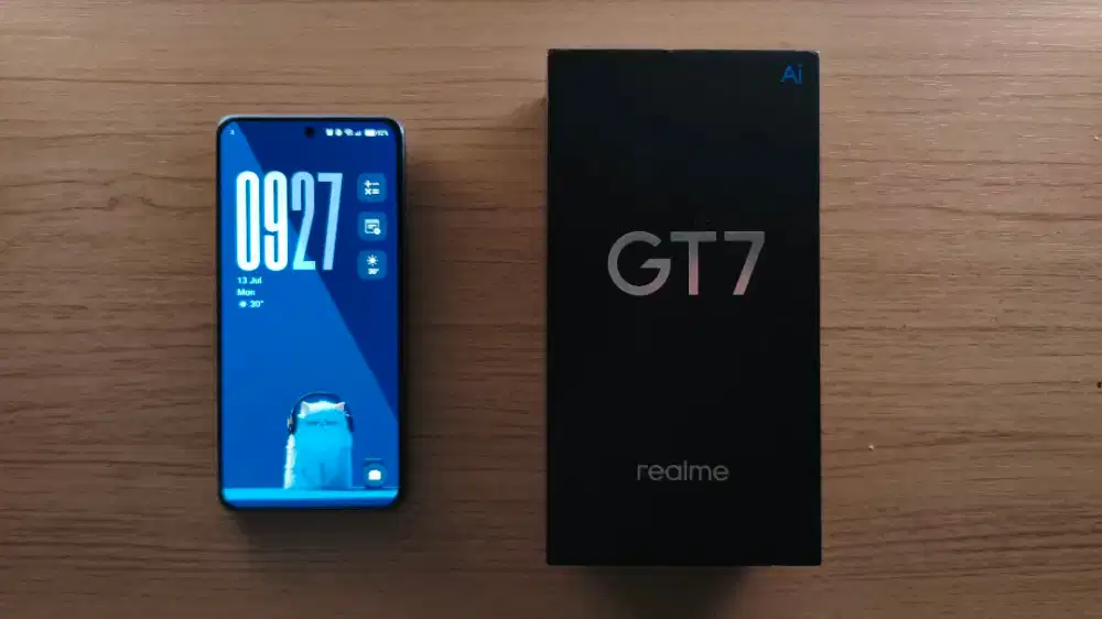 HP Realme GT 7 Ice Sense Blue Dimensity 9400e