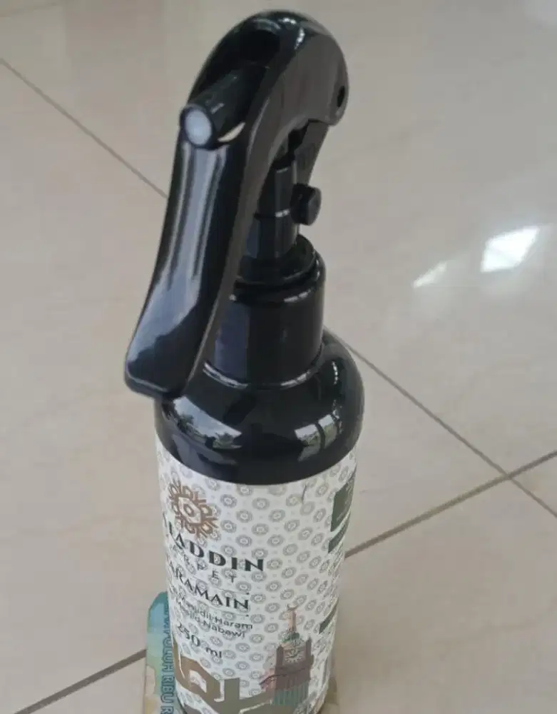 Parfum karpet masjid