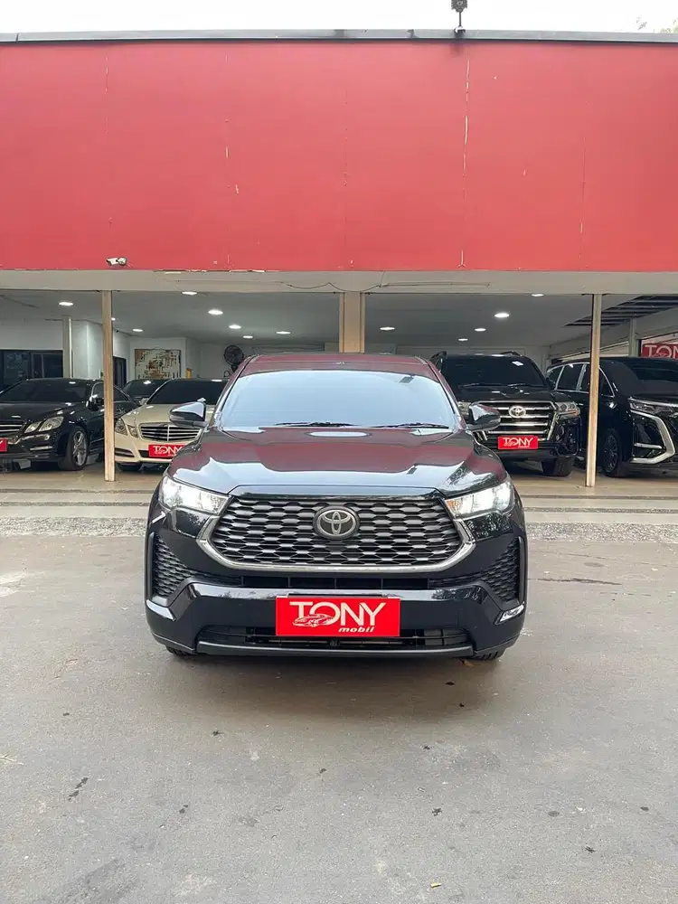 Toyota Innova Zenix G AT 2023 Hitam