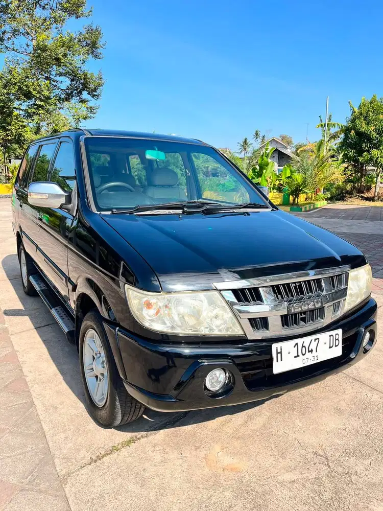 READY!! Isuzu Panther LS 2009 Manual