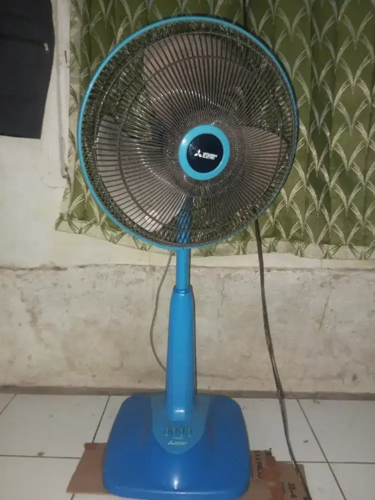Kipas angin Mitshubishi