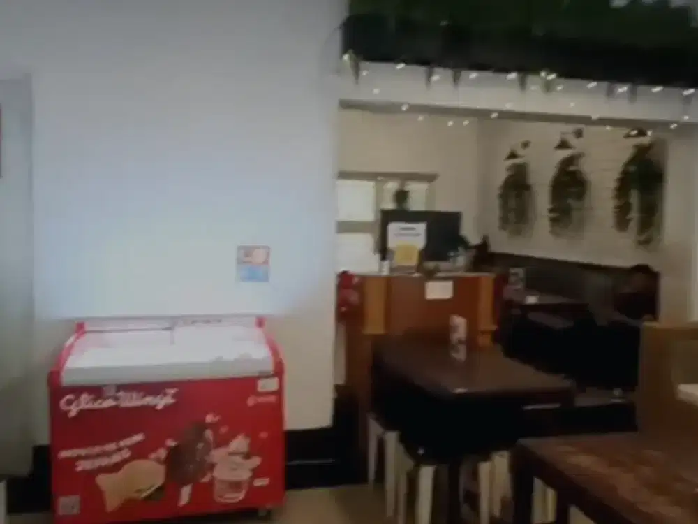DISEWAKAN / DIJUAL BANGUNAN EX-RESTO – GUBENG, SURABAYA
