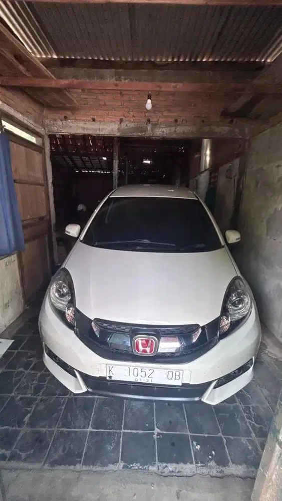 HONDA MOBILIO tipe E 2015
