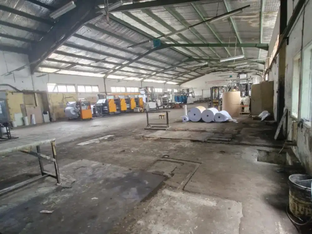 Dijual Pabrik Bekas Percetakan Nyaman Siap Pakai Lokasi Strategis di Gedebage Bandung