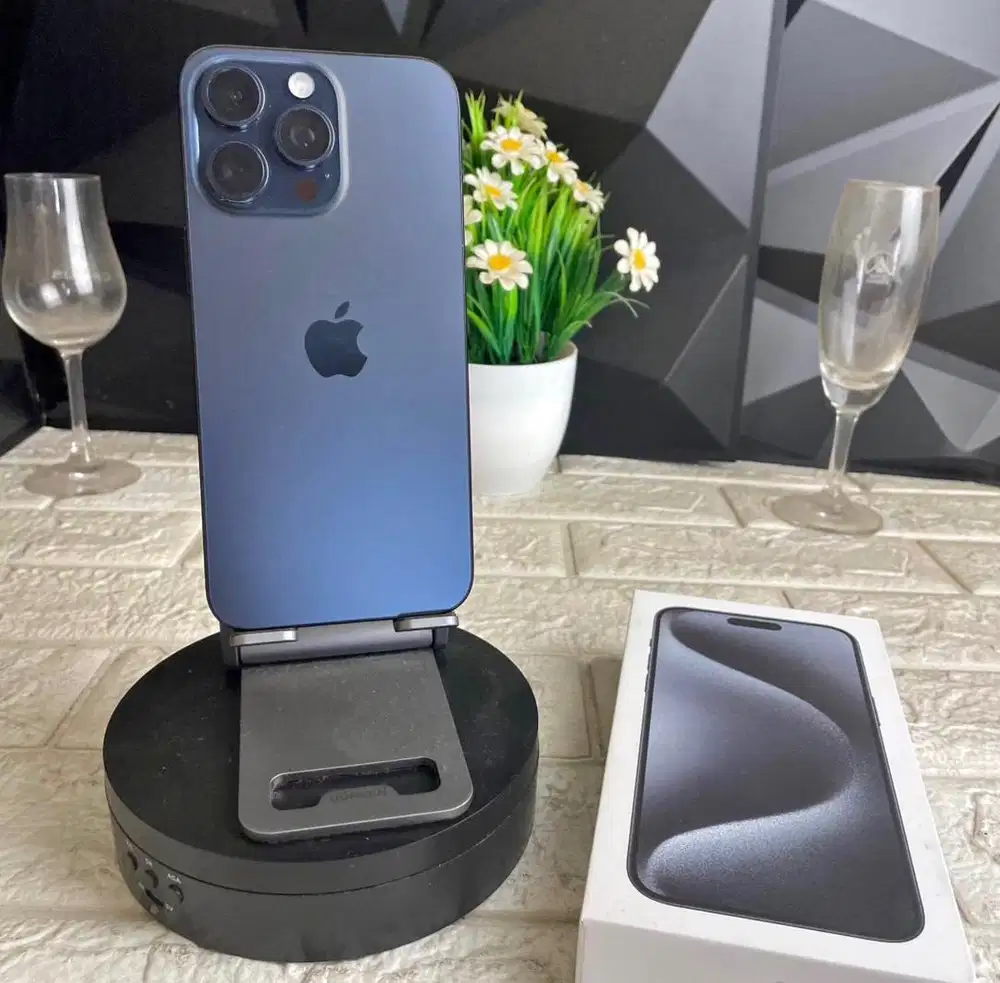 iPhone 15 Pro Max 256GB Garansi Inter Beacukai Setara iBox